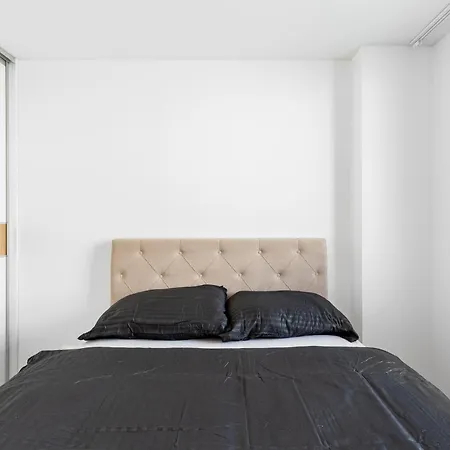 Appartement Leo - Ac & Free Parking Bratislava