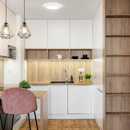 아파트 Leo - Ac & Free Parking 브라티슬라바