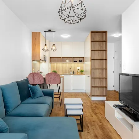 Leo - Ac & Free Parking דירה *